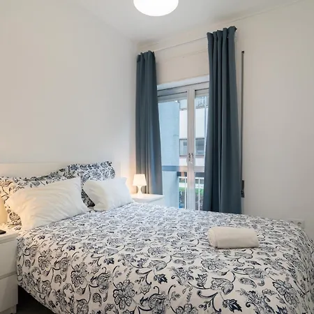 בית הארחה Moreira Terrace *